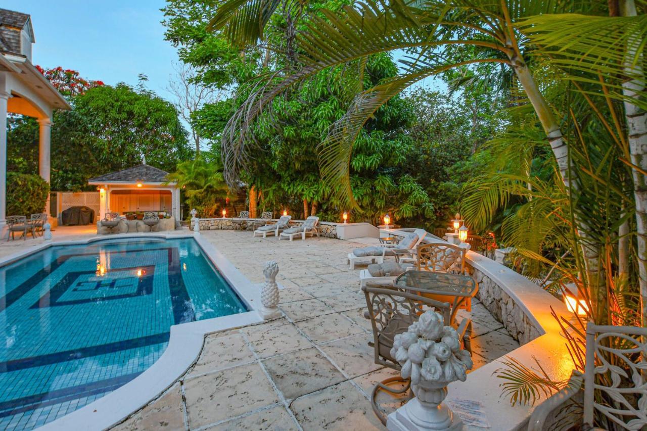 Vila Lyford Cay Garden House - With Private Pool Nassau Exteriér fotografie